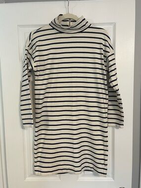Vineyard Vines 100% Cotton Cream and Navy Striped Zip-Front Dress